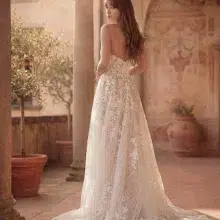 Robe de mariée BELLEA St Patrick studio collection 2027 | Paris Robe de mariée BELLEA St Patrick studio collection 2027 | Paris