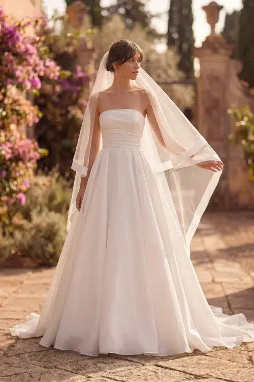 Robe de mariée THEODELLE St Patrick studio collection 2027 | Paris