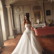 Robe de Mariée VENETO de WONA CONCEPT| Boutique Paris Robe de Mariée VENETO de WONA CONCEPT| Boutique Paris