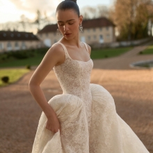 MARION Wedding Dress WONA CONCEPT collection 2027 | Boutique Paris MARION Wedding Dress WONA CONCEPT collection 2027 | Boutique Paris